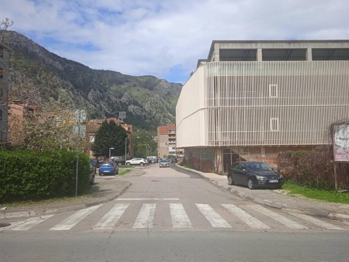 Apartment Maki Kotor Exteriér fotografie
